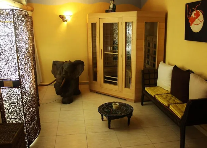 Modern Eingerichtete Leon Mit Terrasse By Interhome Apartamento *